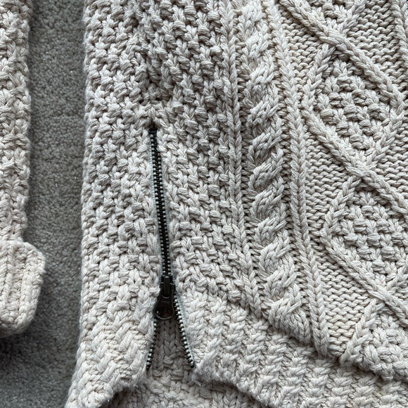 Bean Signature Cotton Long Sweater - Picture 4 of 7